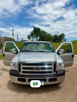 FORD F-250 3.9 XLT 4X2 CS DIESEL 2P MANUAL